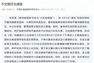 ?开心的小宝！李月汝跳手势舞：日子一般般 快乐多一点